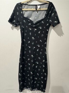 Black Floral Lettuce-Edge Midi Dress NWOT